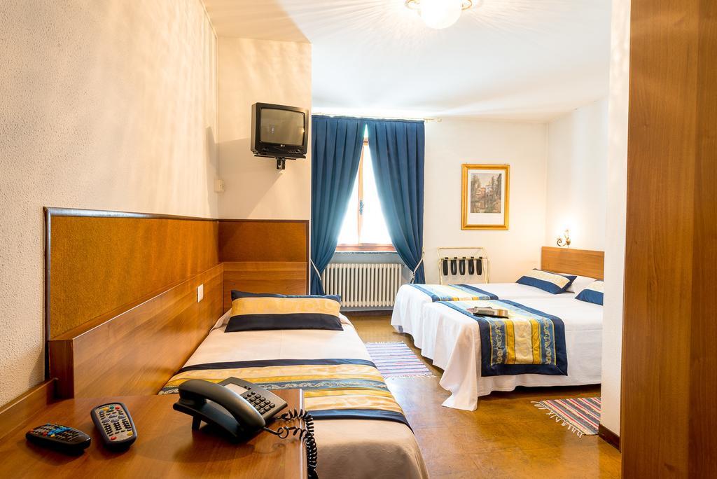 Albergo Altavilla Tirano Zimmer foto
